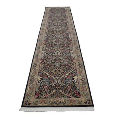 Tapis traditionnel en laine noué à la main