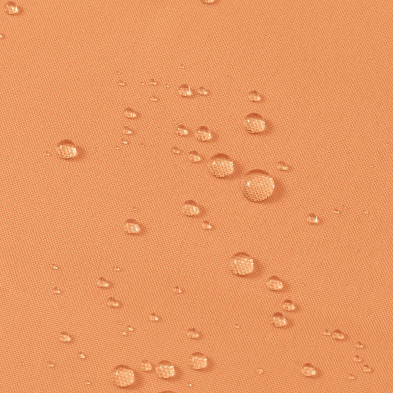 Rideau de douche en tissu hydrofuge, H 72 po x l 72 po, Corail rouge