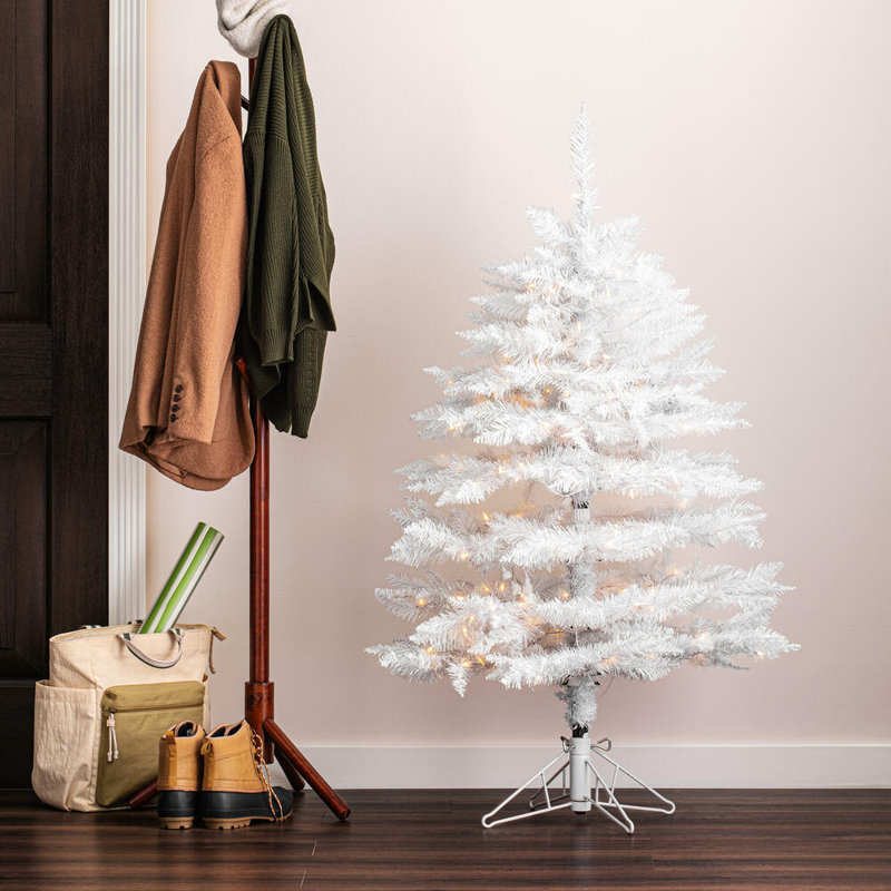 Dilan Sparkle White Spruce Artificial Christmas Tree, 4.5' H, Warm White LED