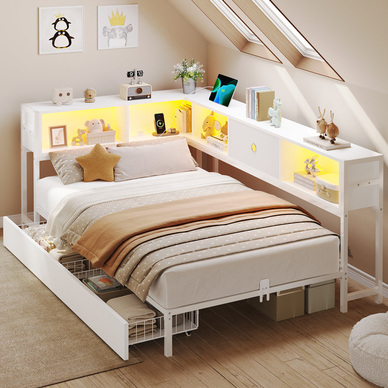 Lit de coin simple avec tête de lit bibliothèque et éclairage DEL, station de recharge, méridienne en métal avec 2 tiroirs et niches ouvertes, lits simples pour chambre ou salon