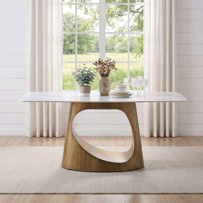B1270448DFFD46048CCB51B9E6A38532, 65"Dining Table and 6 Chairs