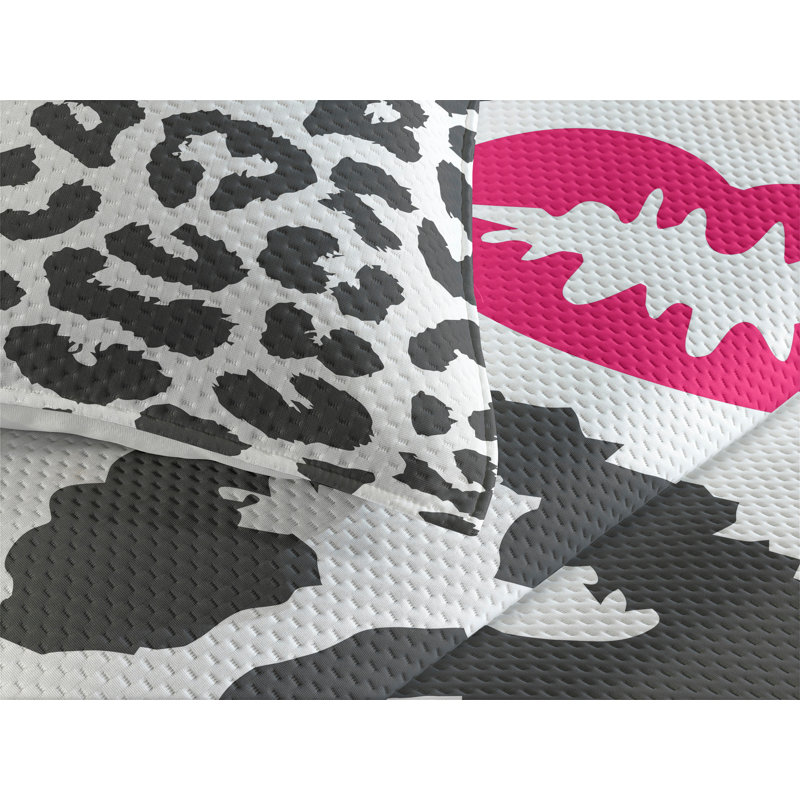 Animal Print Coverlet, King Bedspread + 2 Shams