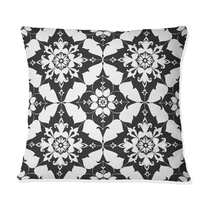 Coussin moderne noir et blanc quadrilobe II, H 16 po x l 16 po