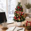 Sapin de Noël illuminé en PVC de 61 cm (24 po) avec 30 lumières DEL, minuterie à 8 fonctions, baies rouges et ruban de satin – Décoration festive de table pour bureau ou foyer – Sapin de 61 cm (24 po) avec 30 lumières à 8 fonctions et minuterie-1154866204-1154866205