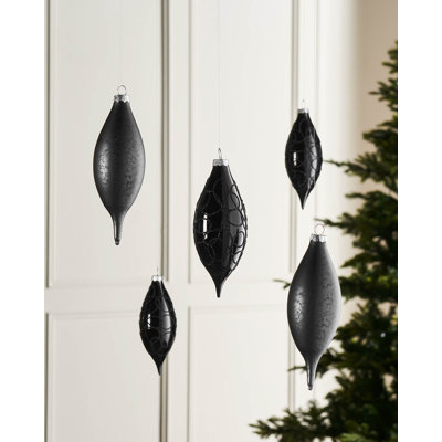14.71cm Solid Colour Plastic / Acrylic Bauble