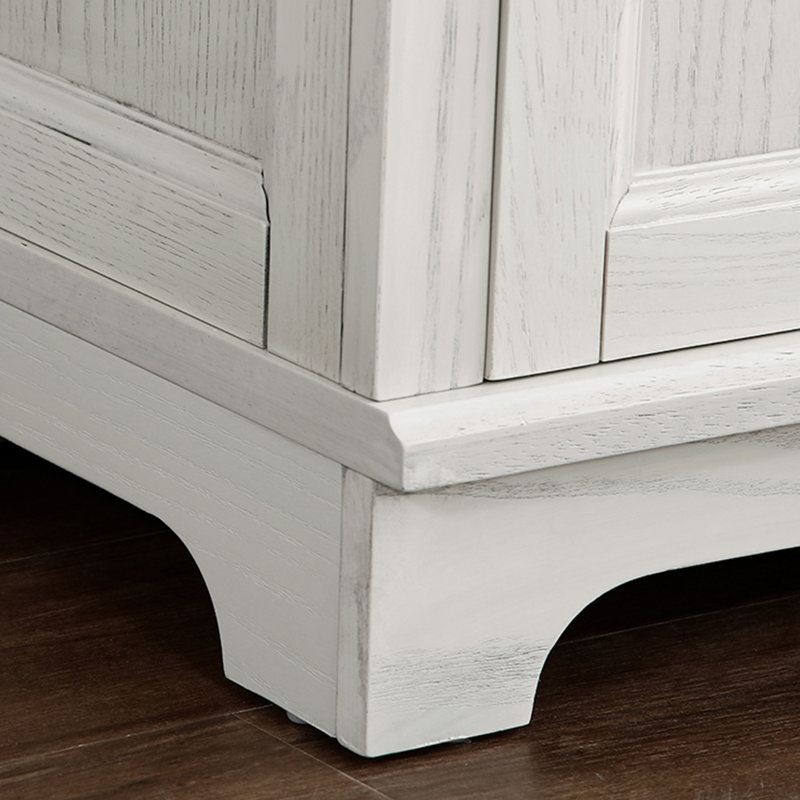 Classic pop white bookcase