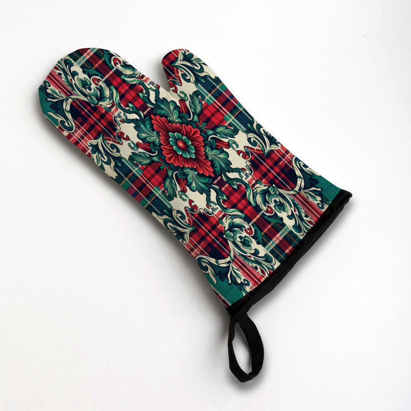 Scottish Tartan Charm Oven Mitt