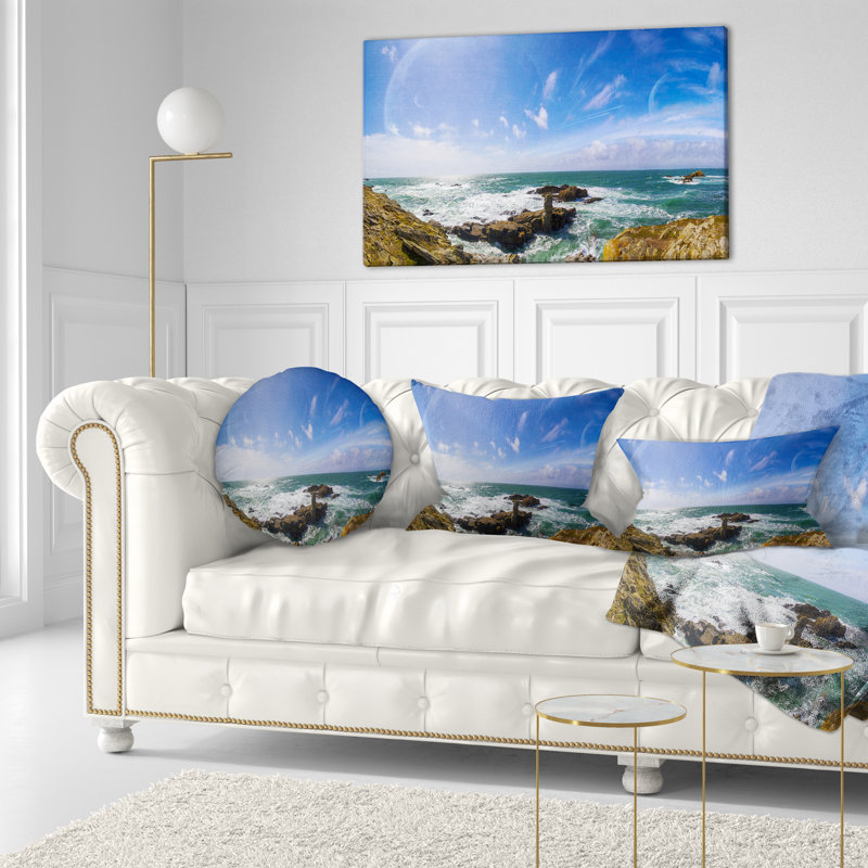 Coussin lombaire à partir de la falaise à partir du système de planète lointaine