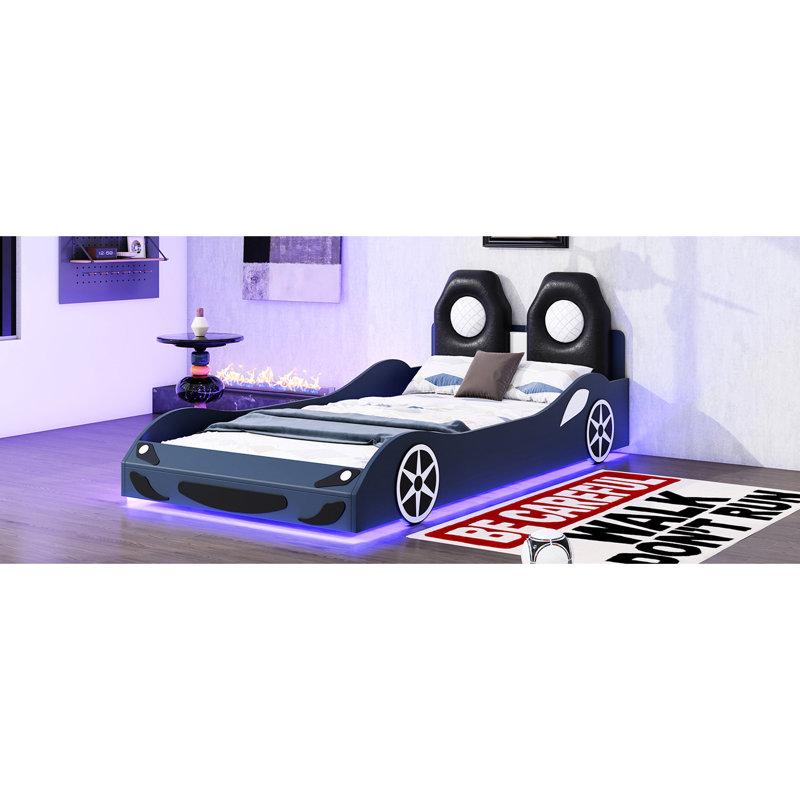 Lit simple bleu en bois en forme de voiture de course avec dossier à DEL et rembourré - Voiture confortable avec dossier rembourré confortable et sécuritaire