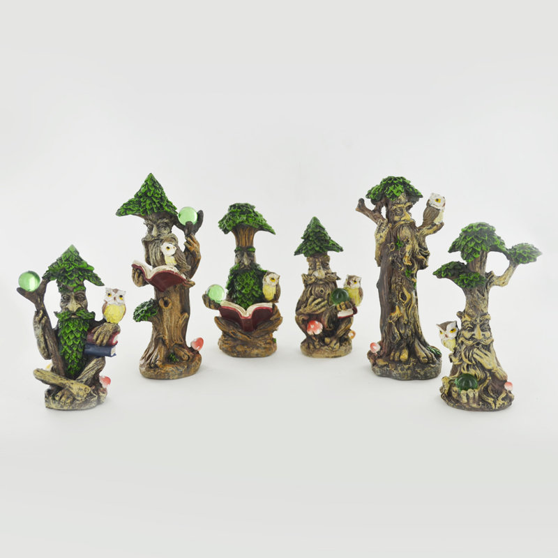 Comeaux Plants & Flowers Resin Garden Statue