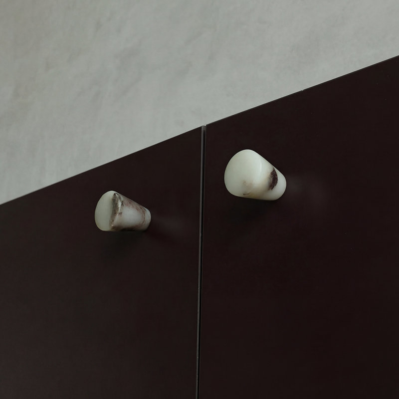 Marble Cone Knob, Calacatta Viola