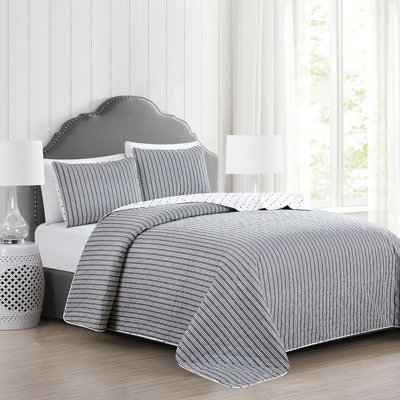 Nora No Striped Quilt