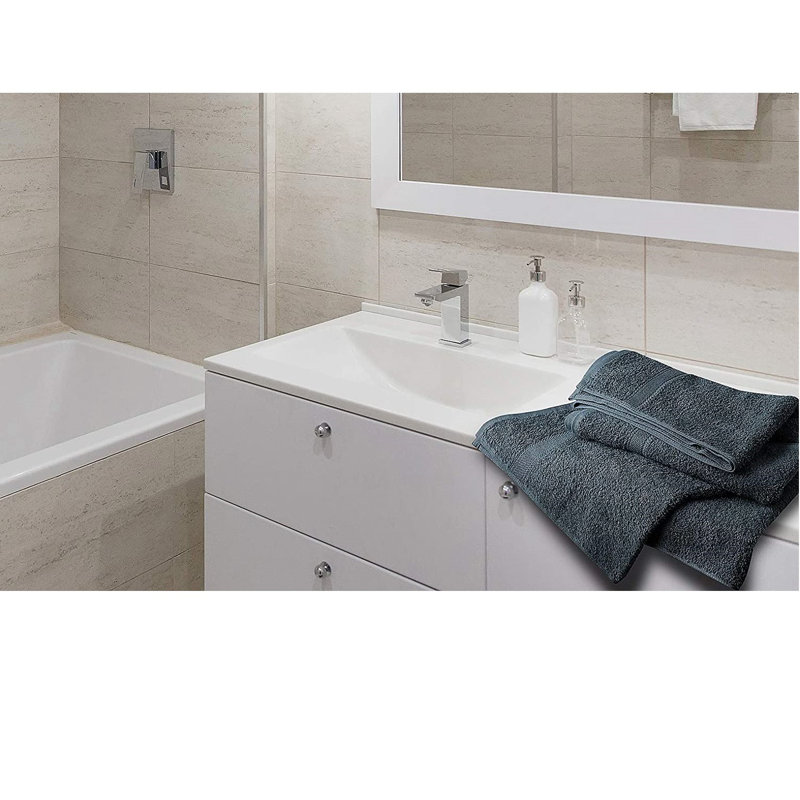 Celerie Lightweight Bath Towel, Grey