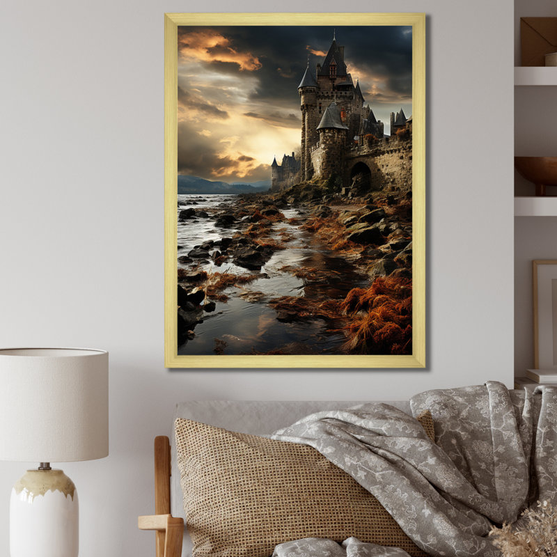 Mettler Castles Stormy Drama Intense sur toile, H 40 po x l 30 po x P 1,5 po, Encadrement doré