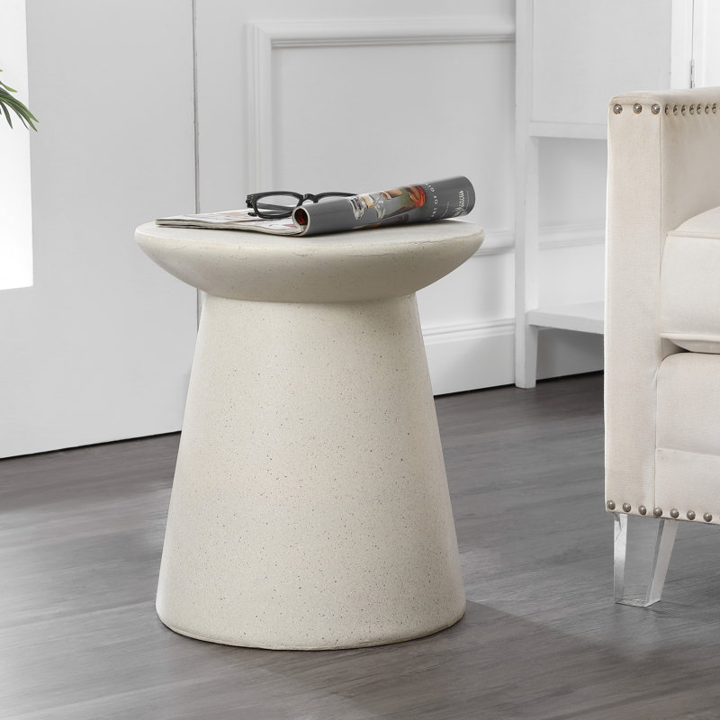 Hollie 18" Minimalist Cream Terrazzo Polyresin Indoor/Outdoor Accent Table, All-Weather Textured Round Pedestal Side Table & Stool