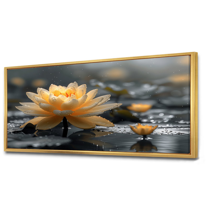 Étang de lotus tropical beige et gris I - art mural lotus, Cadre flottant doré, H 28 po x l 60 po