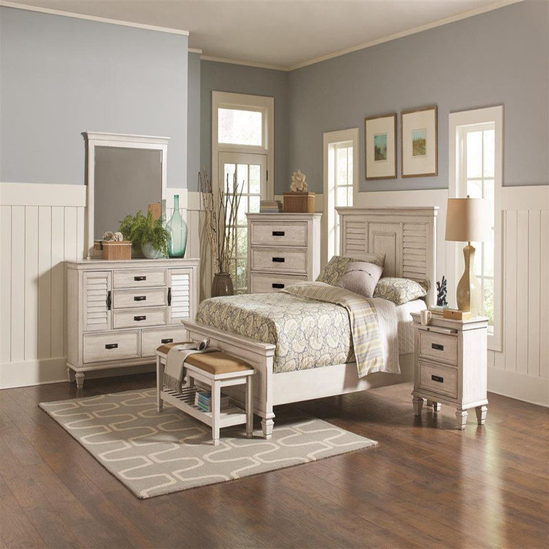 Banc blanc antique