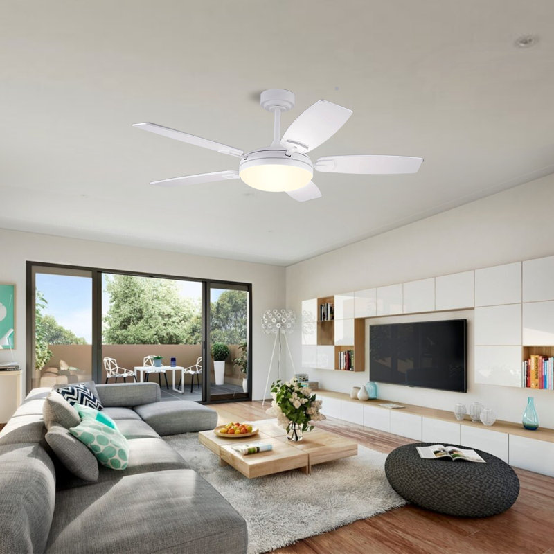 Ventilateurs de plafond 52 pales 52 pouces avec lumières et télécommande, Blanc / Chêne