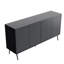 Buffet noir minimaliste de 63 po, 5 pieds de support, 4 tablettes réglables et intérieur personnalisable pour le salon