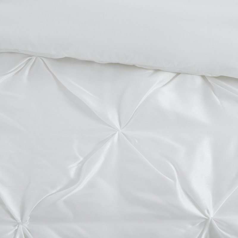 Ensemble de literie élégant 7 pièces en polyester plissé capitonné pour la maison
