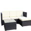 Aménagement d'extérieur: PE, coussins beiges, mobilier de table et coussins