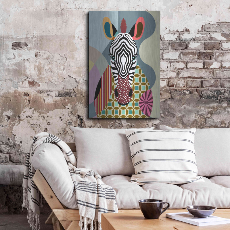 «Spectrum Zebra» par Lanre Adefioyue, H 36 po x l 24 po