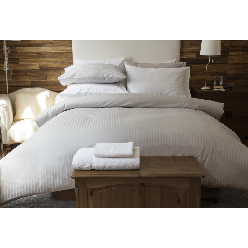 Plain Dye 540 TC Egyptian-Quality Cotton Cotton Striped Duvet Cover Set with Pillowcases Included, Platinum