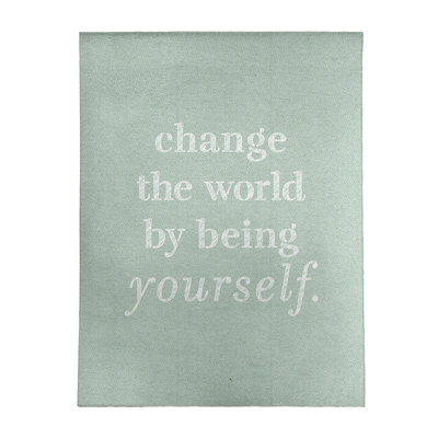 Tapis à la main the world quoted change the world