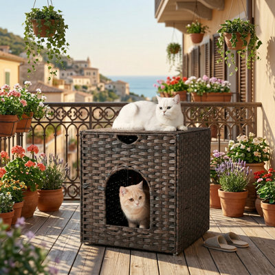 Handwoven Plastic Rattan Kitten House with Litter Trapping Mat, No Assembly Needed, Hidden Washroom, for Balcony/Bedroom/Living Room