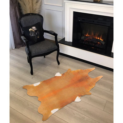 Tapis orange / blanc / brun en simili cuir Novelty Helmine