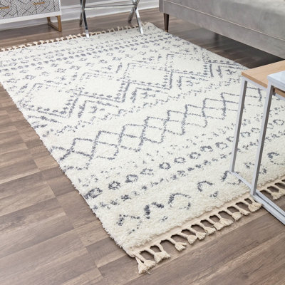 Tapis gris à poils longs Silla Mason