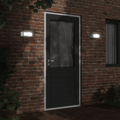 Daquante Plug-in 1 Light Outdoor Wall Light