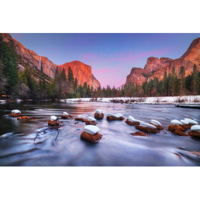 Yosemite Valley - Wrapped Canvas Print
