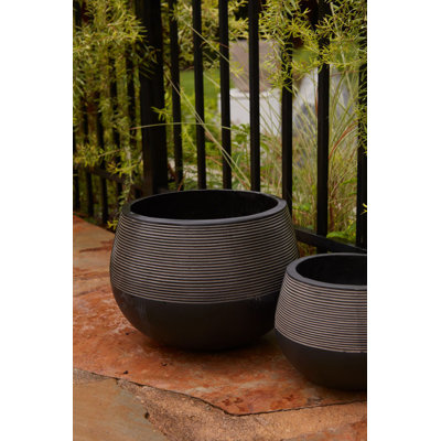 Pot à fleurs en béton Verlyn