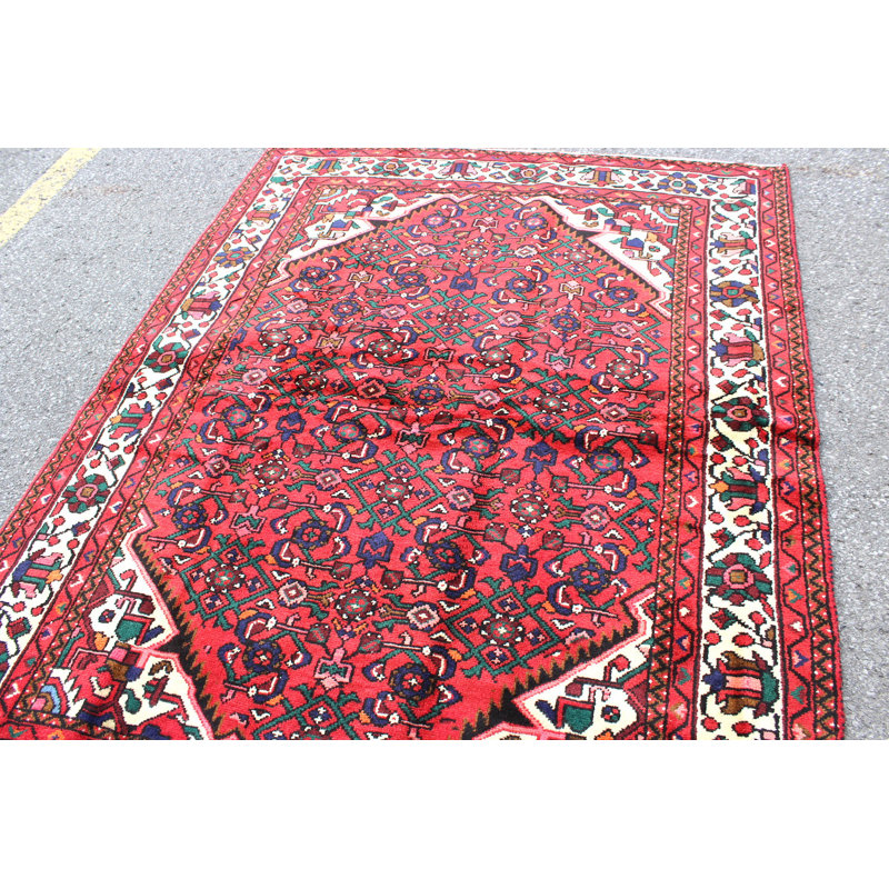 Tapis rouge médaillon hexagonal 5X7