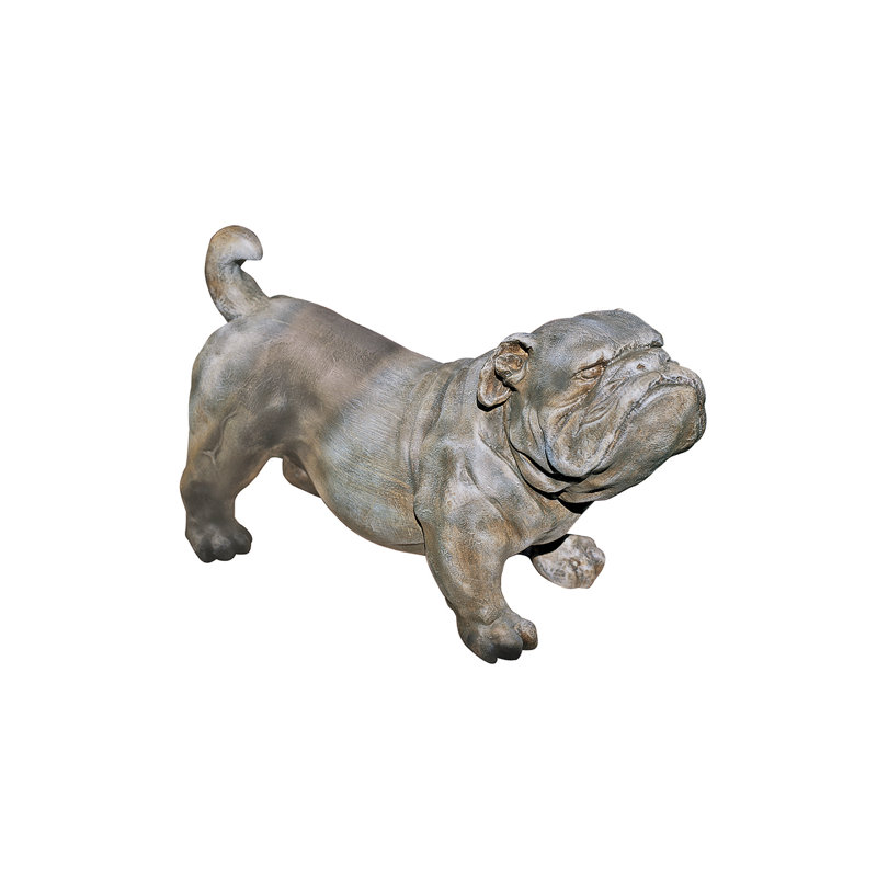 Brutus the english bouledogue statue