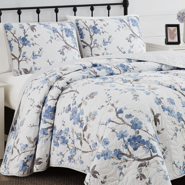 Garden Floral Quilt, King Quilt + 2 King Shams