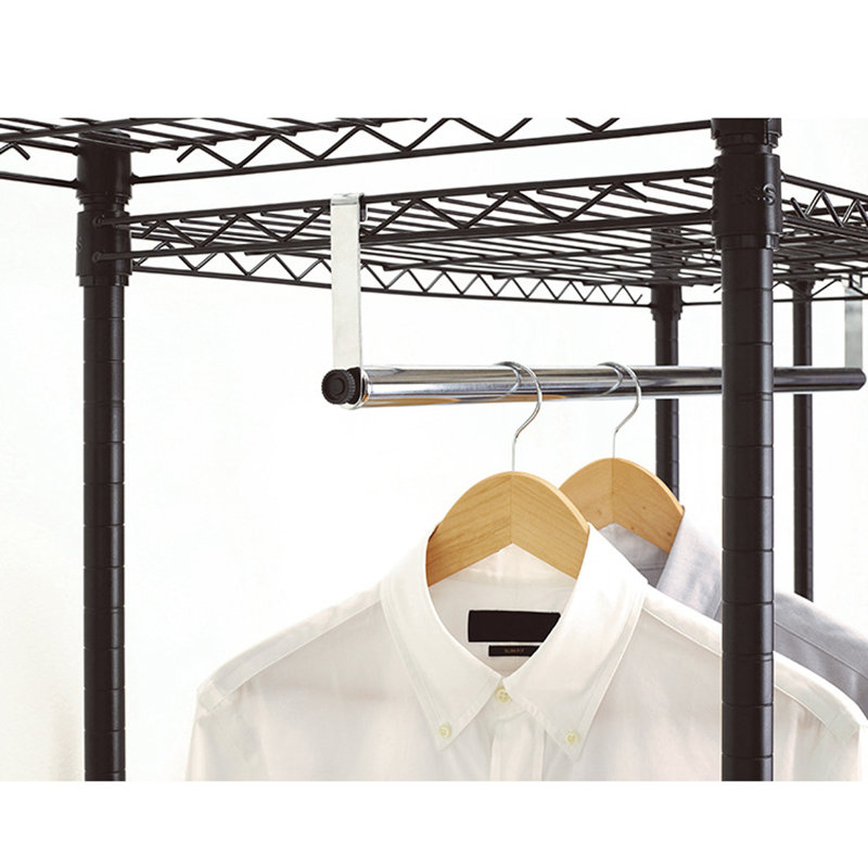 Très grand portemanteau noir pour vêtements