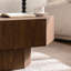 Table basse en bois de forme octogonale pour le salon, la chambre à coucher et le bureau, alliant charme rétro et fonctionnalité moderne.