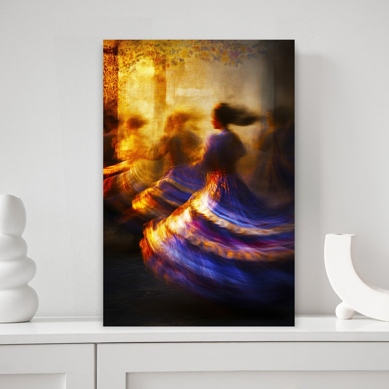 «Vibrant Dancers Spinning Colorful Dreamy Ethereal», art mural, H 18 po x l 12 po