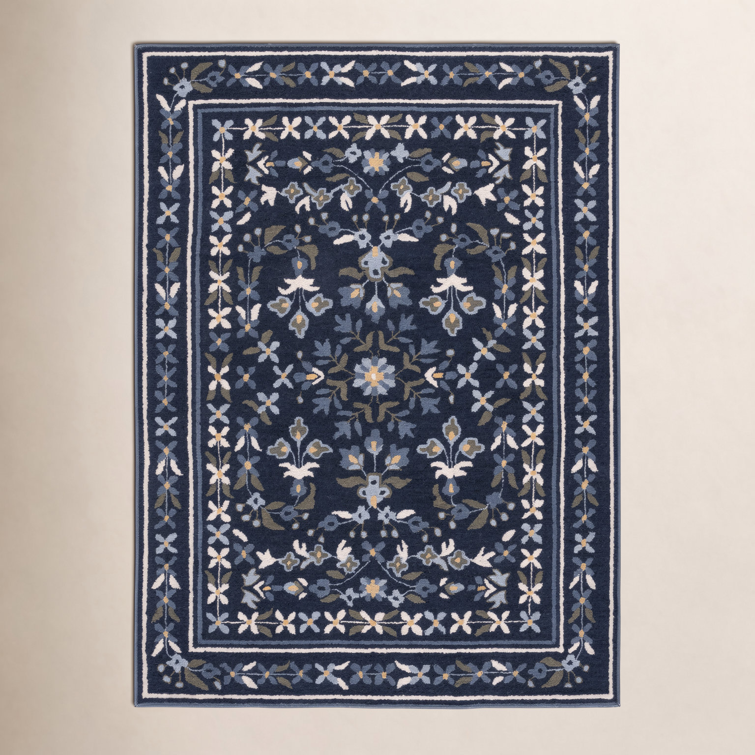 Hand-Tufted Wool Floral Outdoor Rug, Rectangle 3' x 5'