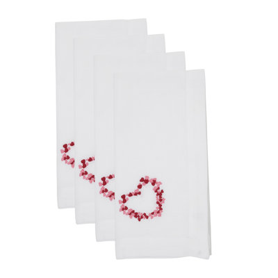 Embroidered Heart Wreath Napkins (Set of 4) – Scattered Heart Circle Motif for Romantic Tables, 20"x20"