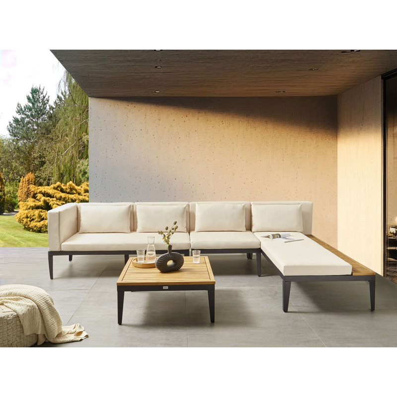 Wicker 4 - Person Garden Lounge Set with Cushions