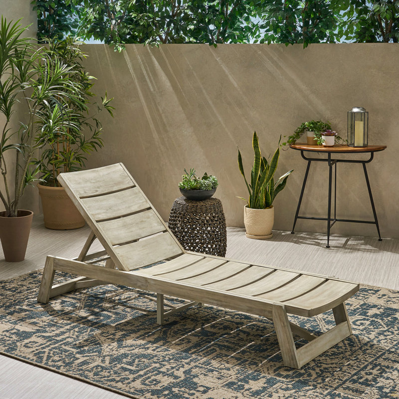 Maki Chaise Lounge, Gray
