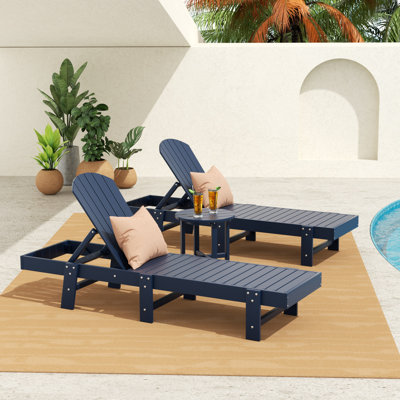 Altura Outdoor Chaise Lounge with Table