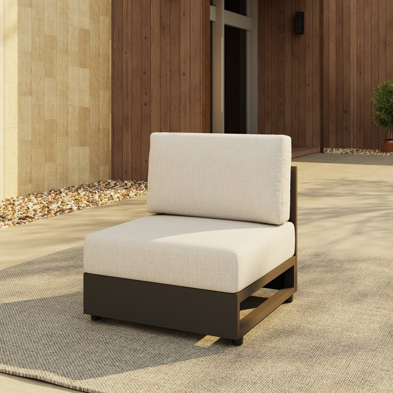 Chaise d'extérieur simple avec coussin Zachery