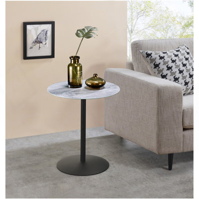 Table de bout l 17,5 po Cirillo avec plateau texturé en marbre gris