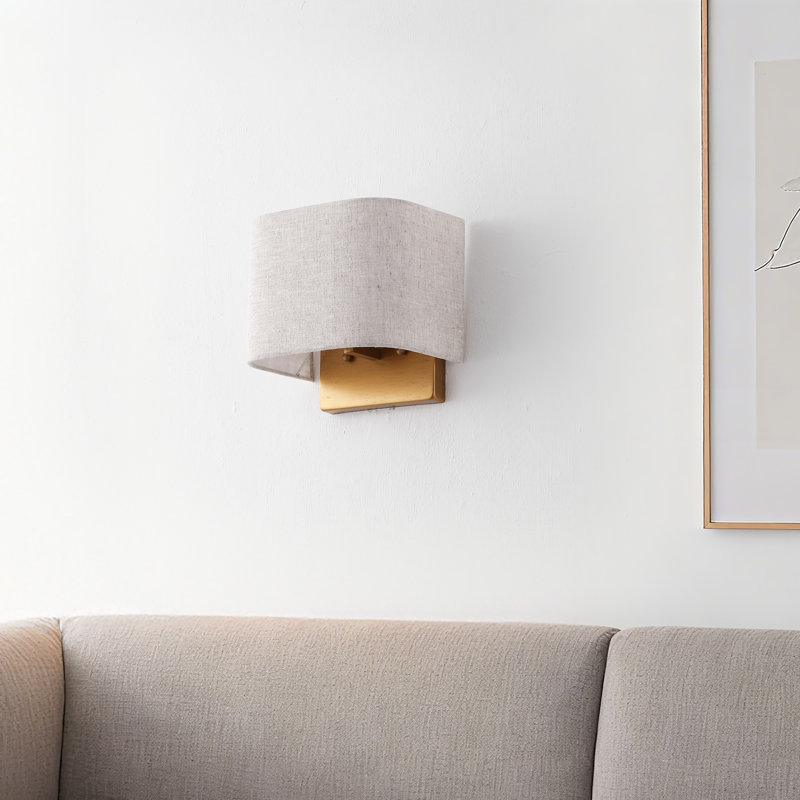 Deria Wall Sconce