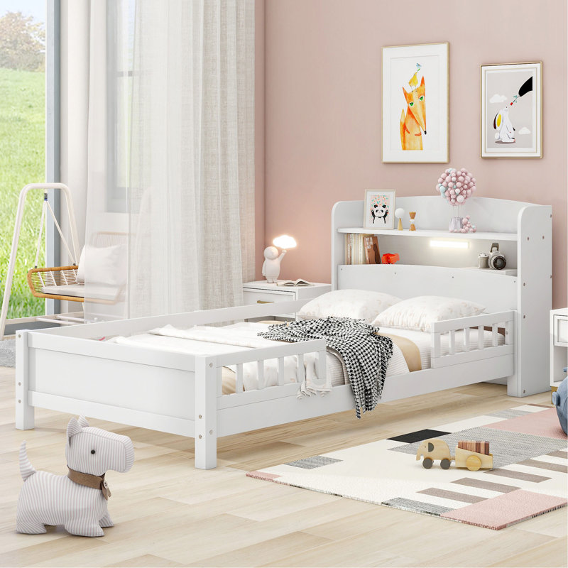 Lit plateforme polyvalent avec rangement intégré et caractéristiques de sécurité pour un sommeil paisible