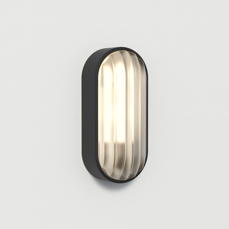 Montreal Oval Coastal, Textured Black